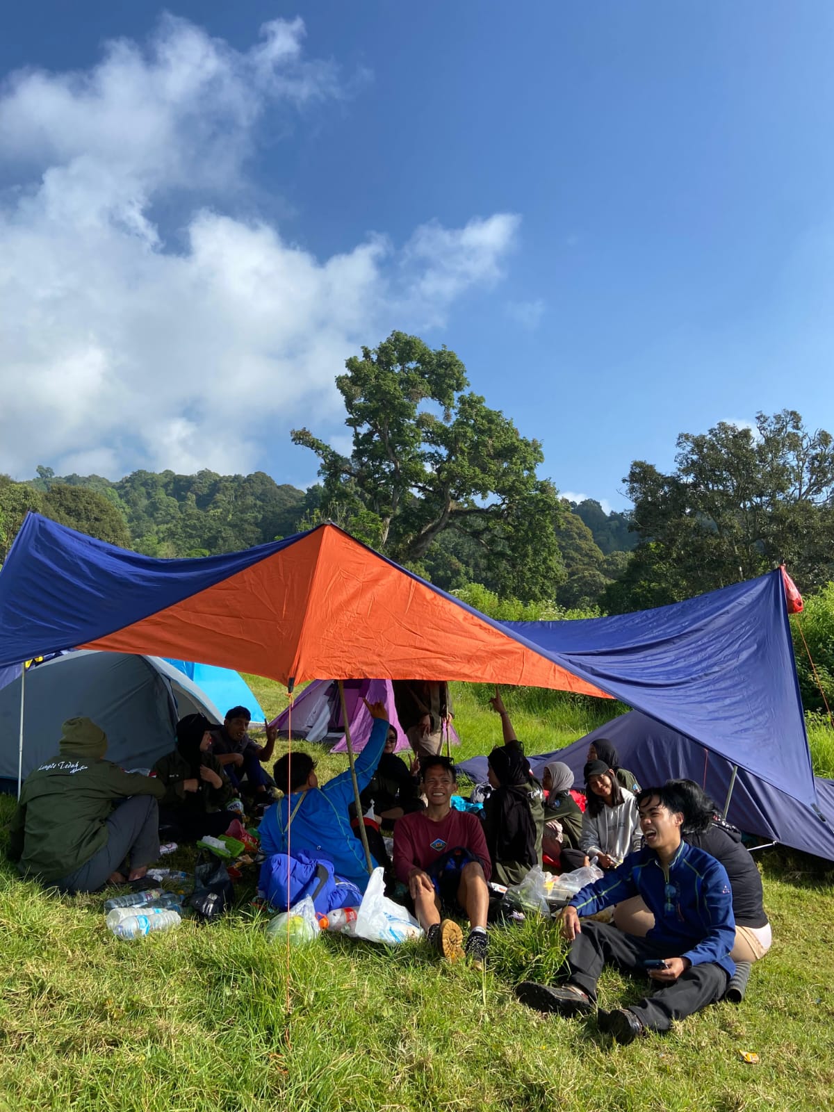 Foto saat melakukan kegiatan outdoor