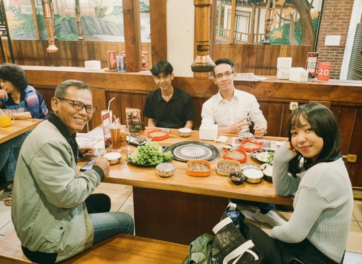 Foto liburan bersama keluarga